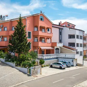  Apartment Mikanovic Kroatien